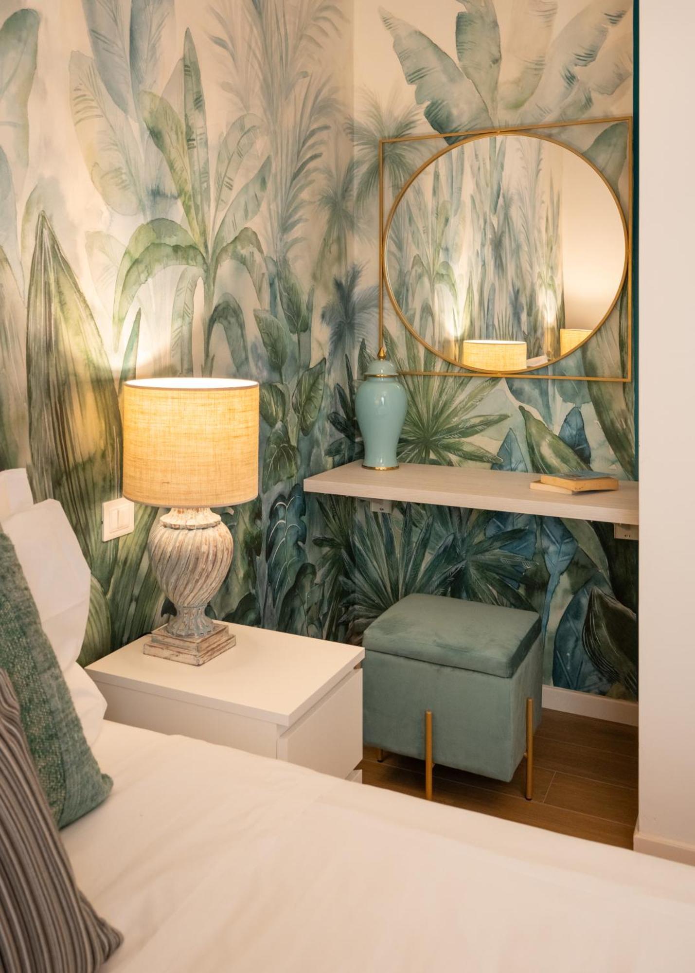 Via Taddeo Alderotti, 85 - Elegant In Careggi, Near Hospital, & Tram Morgagni - Charming Apartamento *